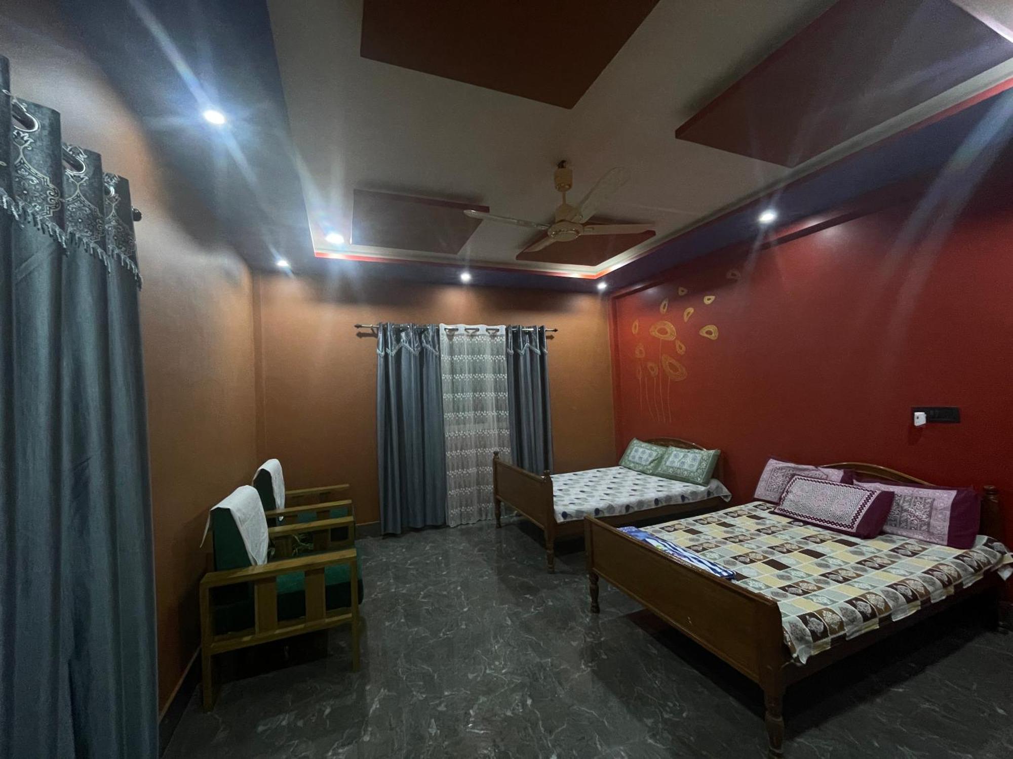 Deka'S Homestay Tezpur Экстерьер фото